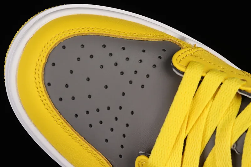 All categories Air Jordan Jordan series basketball shoes Air Jordan 1 Low Air Jordan 1 Elevate Low SE "Wolf Grey" Little AJ thick-soled retro basketball shoes DH7004-017